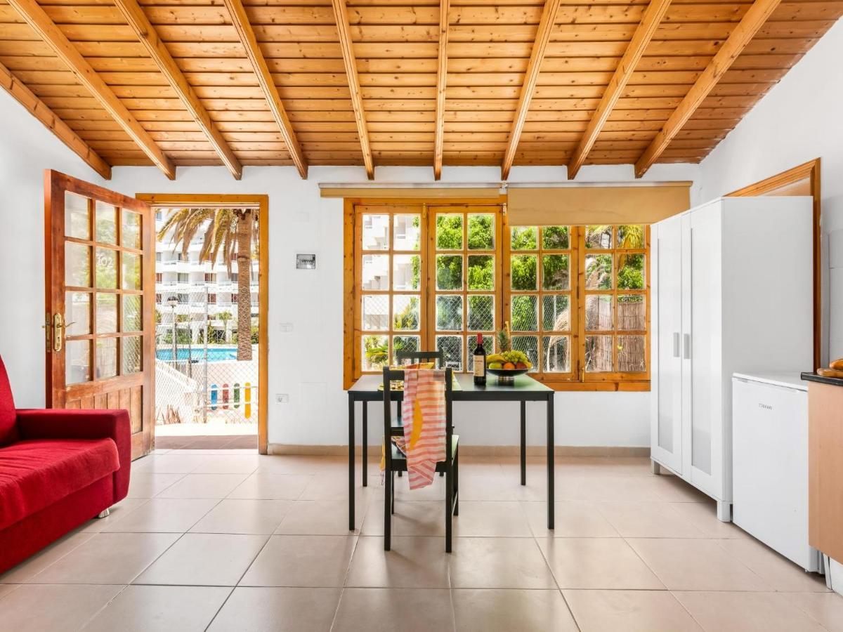 101 Bright, Pool View And Air Conditioning Apartment Плая де лас Америкас Екстериор снимка