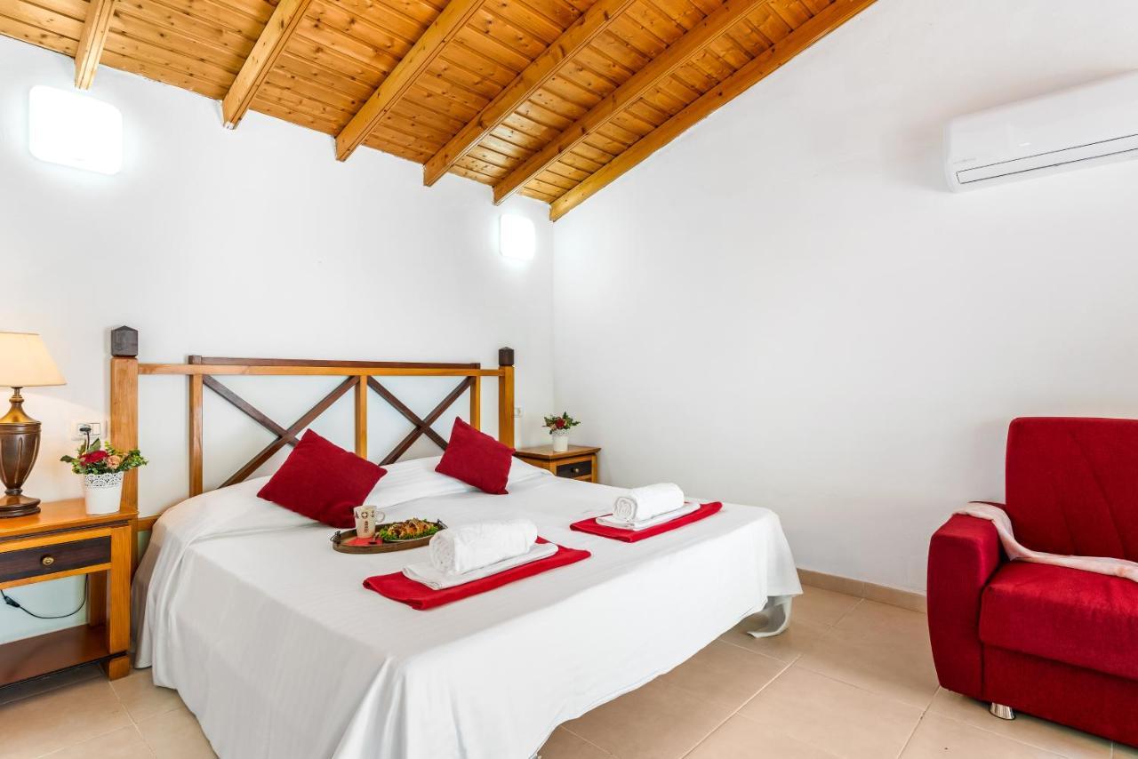 101 Bright, Pool View And Air Conditioning Apartment Плая де лас Америкас Екстериор снимка